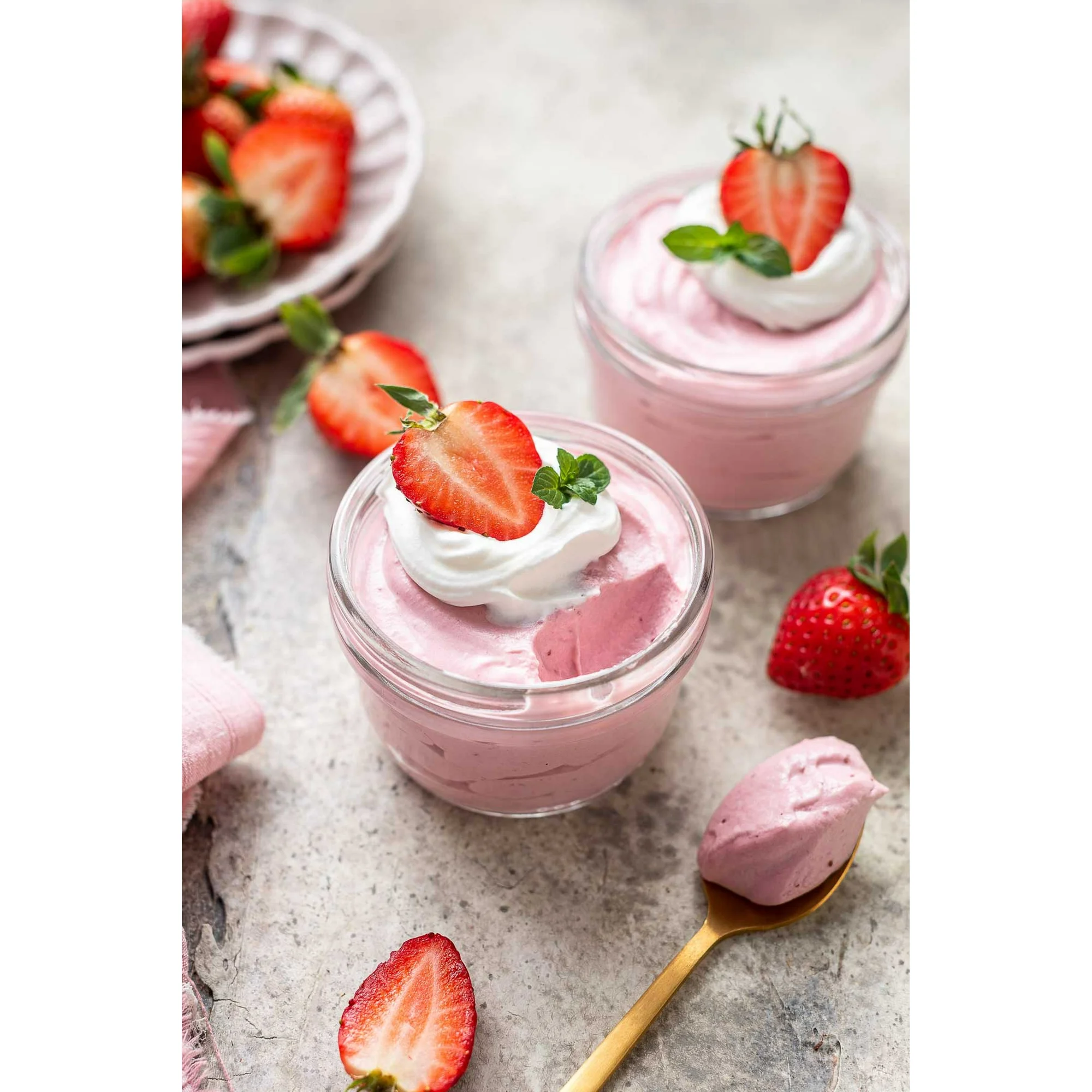 Fresh Strawberries, 1 lb Container - Image 3